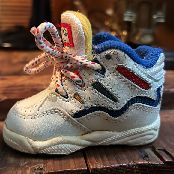 Vintage McKids kicks - Picture 6 of 10